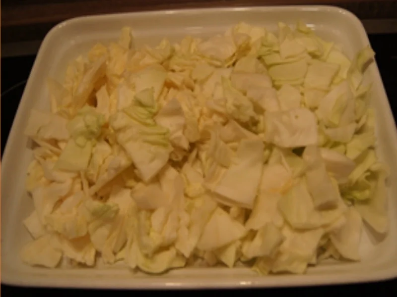 Herzhafter Spitzkohl-Eintopf mit Schinkenkrakauer - Rezept - Bild Nr. 12197