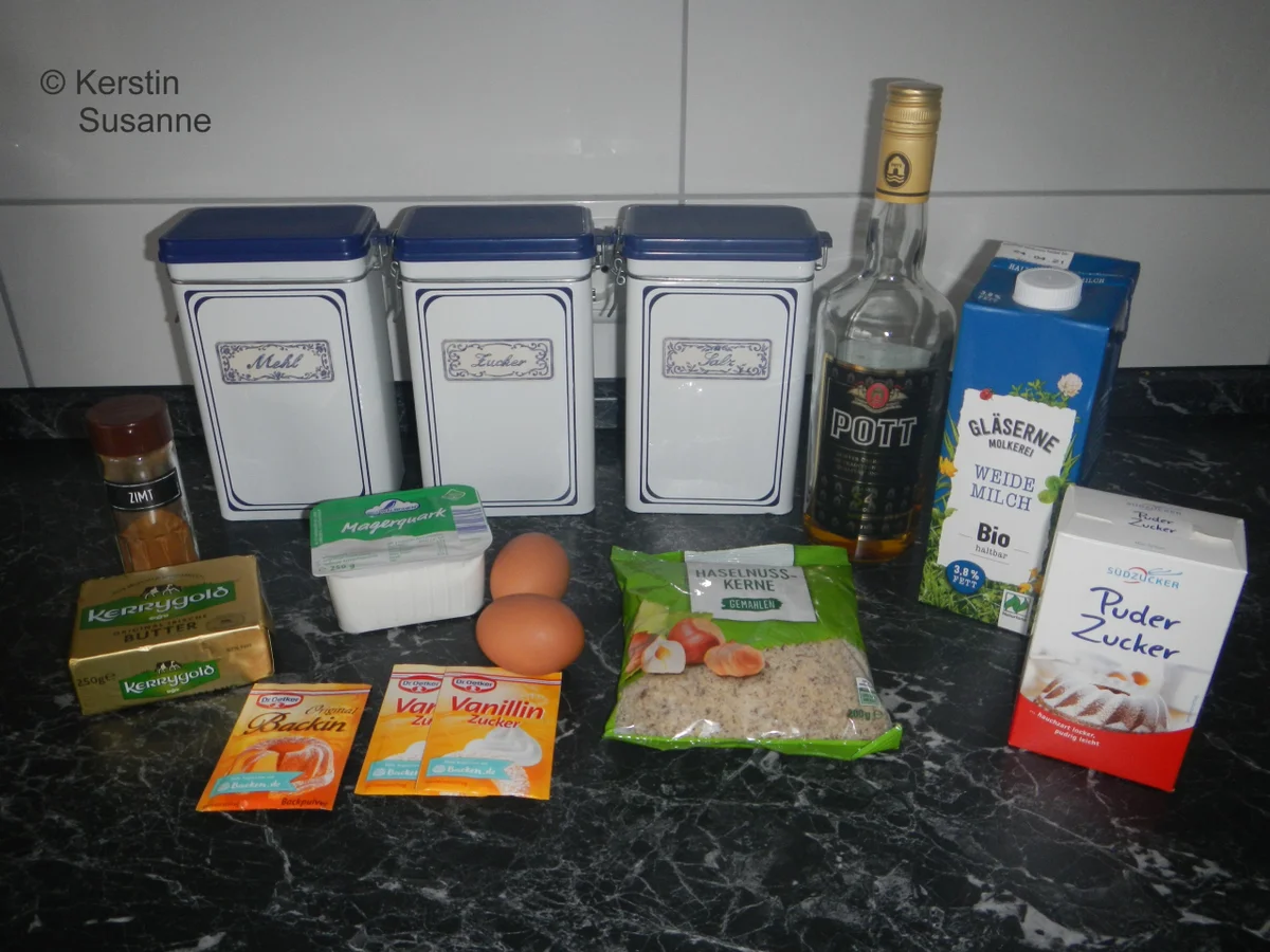 Rezept: Nuss-Stollen Bild Nr. 4 Nuss-Stollen - Rezept - Bild Nr. 4