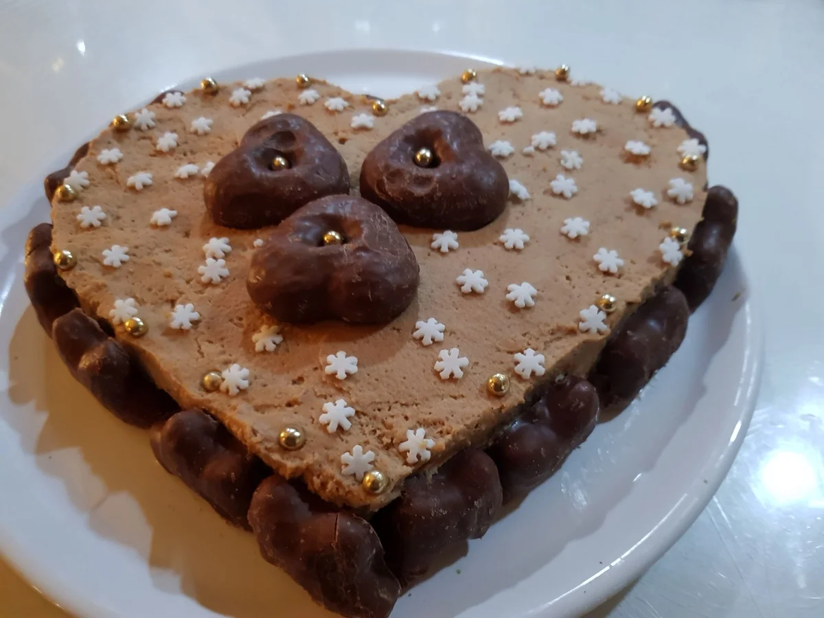 Rezept: Lebkuchen-Mousse auf Bratapfelmus Bild Nr. 3 Lebkuchen-Mousse auf Bratapfelmus - Rezept - Bild Nr. 3