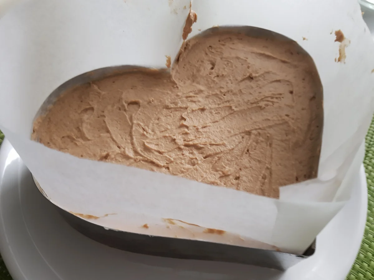 Rezept: Lebkuchen-Mousse auf Bratapfelmus Bild Nr. 7 Lebkuchen-Mousse auf Bratapfelmus - Rezept - Bild Nr. 7