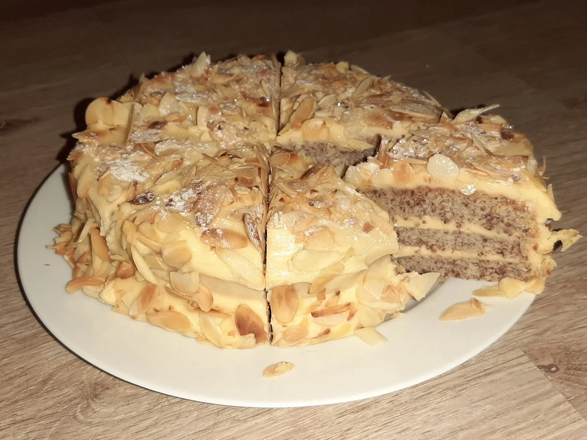 Rezept: Schwedische Mandeltorte Bild Nr. 2 Schwedische Mandeltorte - Rezept - Bild Nr. 2