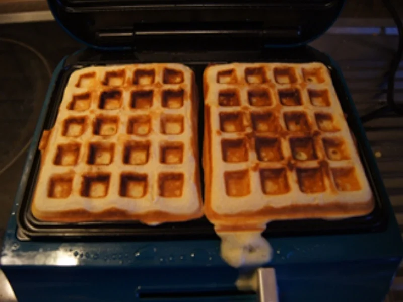 Rezept: Waffeln mit Griechischen Jogurt Bild Nr. 8 Waffeln mit Griechischen Jogurt - Rezept - Bild Nr. 8