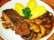Rinder-Schmorbraten in Champignonsoße - Rezept - Bild Nr. 2