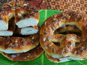 Ravensburger Laugenbrezeln mit Kürbiskernen - Rezept - Bild Nr. 2