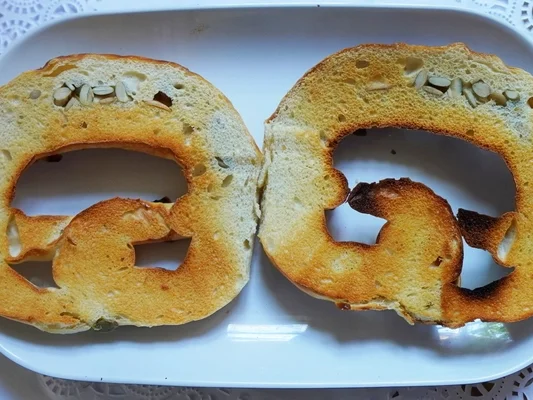 Ravensburger Laugenbrezeln mit Kürbiskernen - Rezept - Bild Nr. 3