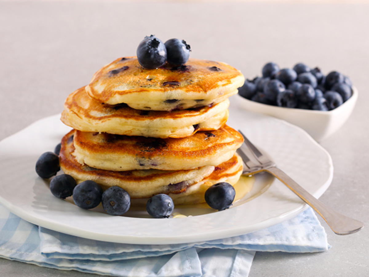 Blaubeer Pancakes – amerikanisch - Rezept - kochbar.de