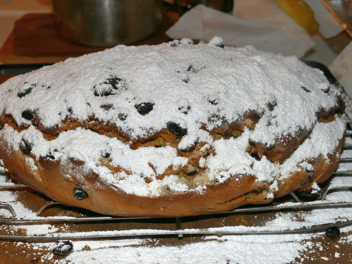 Stollen - Rezept - Bild Nr. 9
