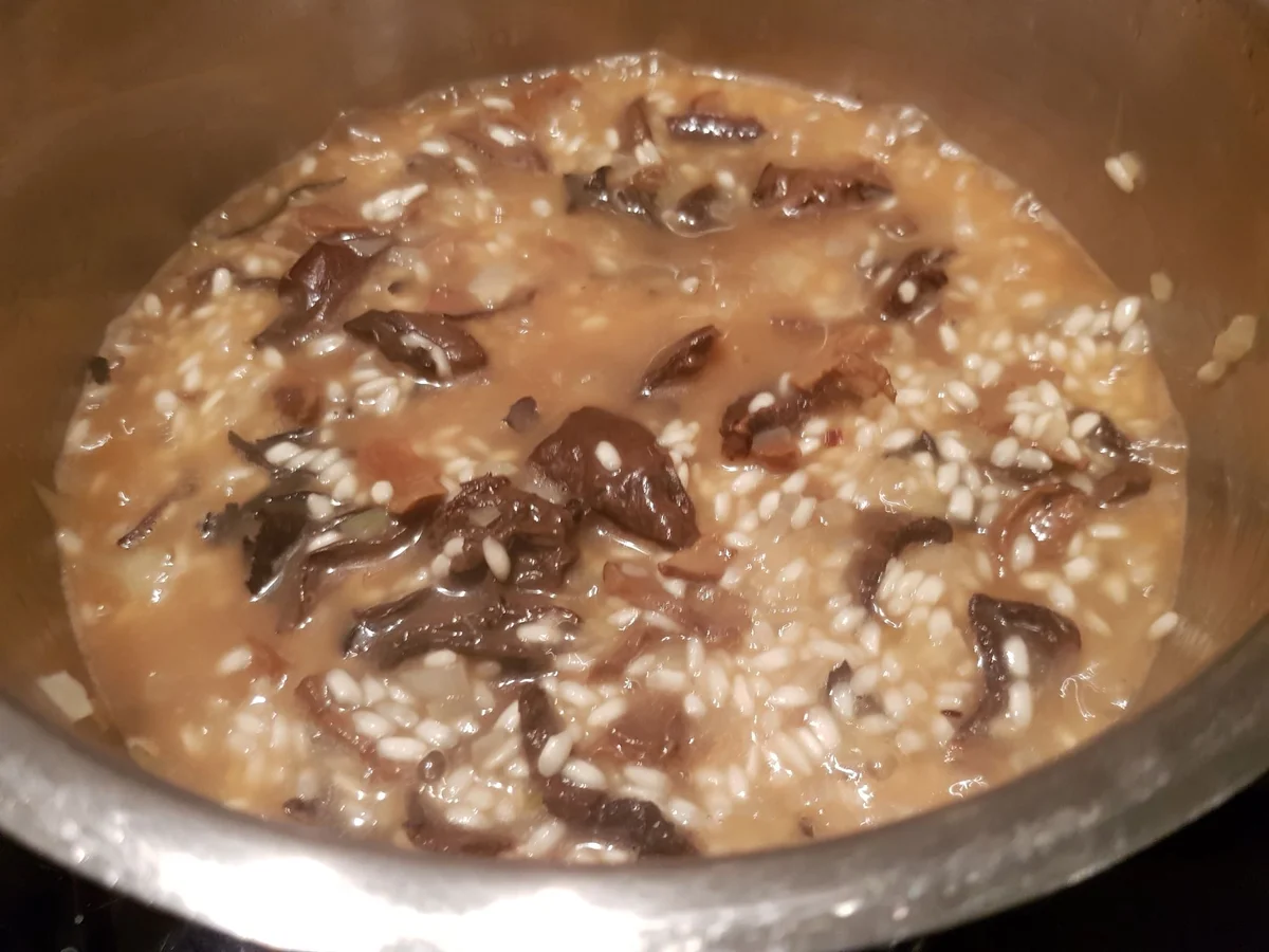 Rezept: Kaninchenrückenfilets im Schinkenmantel auf Pilz-Risotto Bild Nr. 12289 Kaninchenrückenfilets im Schinkenmantel auf Pilz-Risotto - Rezept - Bild Nr. 12289