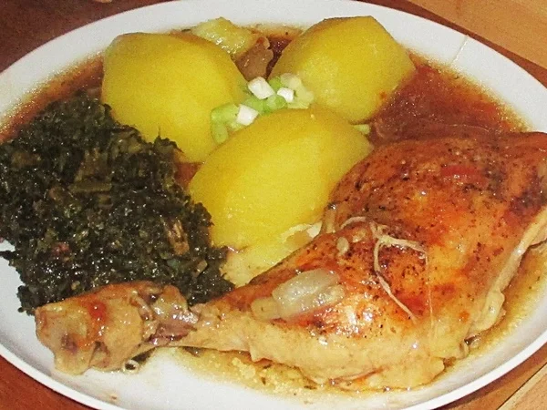 Rezept: Hühnchenkeulen mit Grünkohl Bild Nr. 2 Hühnchenkeulen mit Grünkohl - Rezept - Bild Nr. 2