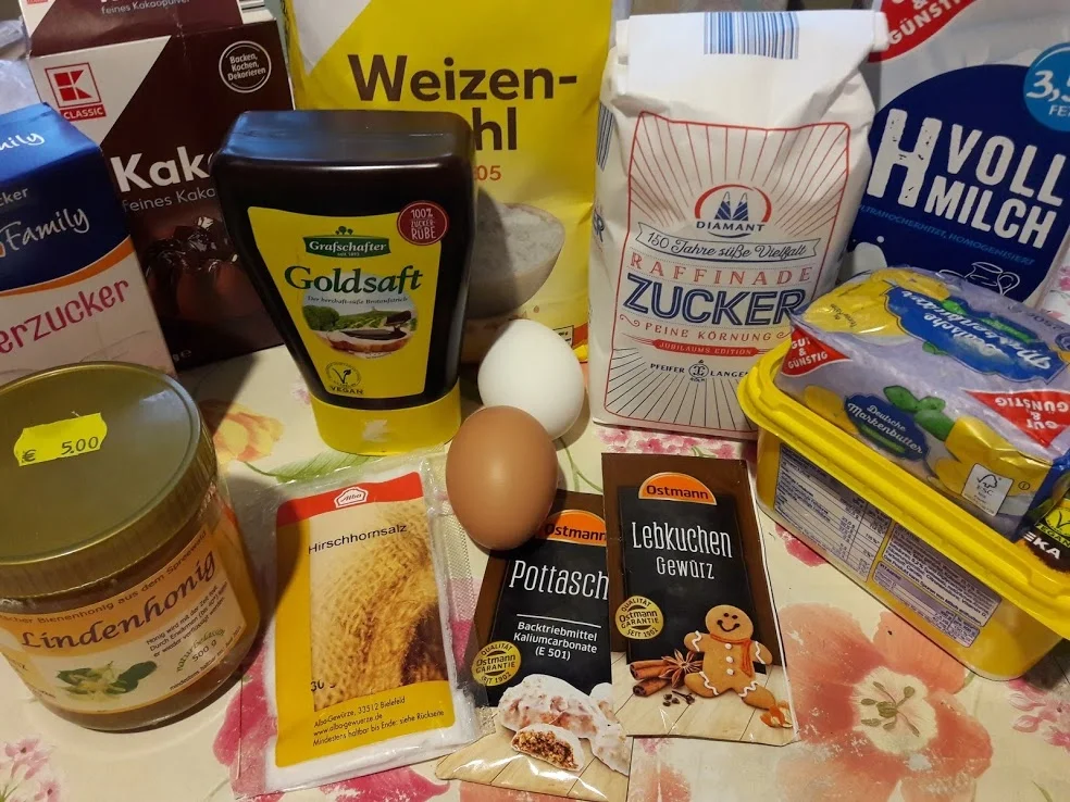 Pfefferkuchenhaus - Rezept - Bild Nr. 5