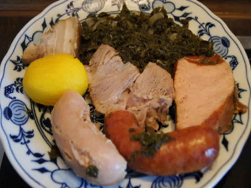 Grünkohl mit Fleisch-Wurst-Mix und Kartoffeln - Rezept - Bild Nr. 2