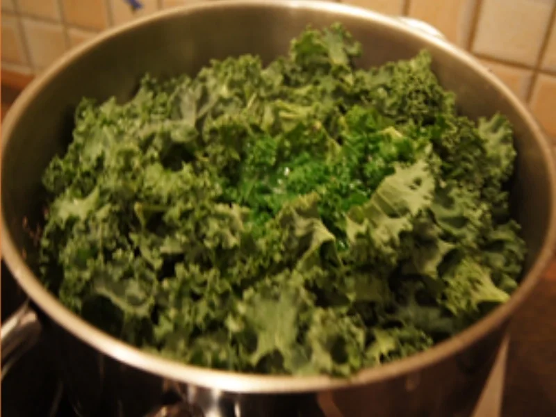 Grünkohl mit Fleisch-Wurst-Mix und Kartoffeln - Rezept - Bild Nr. 9