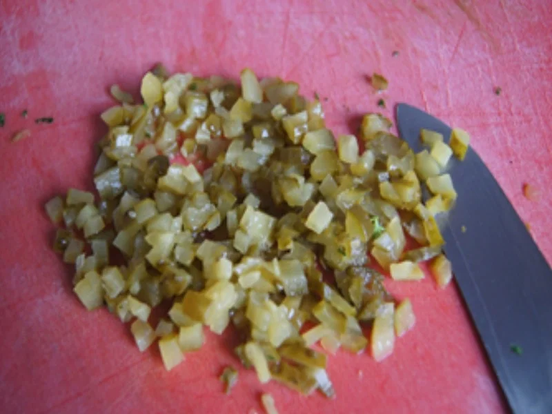 Rezept: Würzige Kassler Tellersülze mit herzhaften Bratkartoffeln und Remoulade Bild Nr. 18 Würzige Kassler Tellersülze mit herzhaften Bratkartoffeln und Remoulade - Rezept - Bild Nr. 18