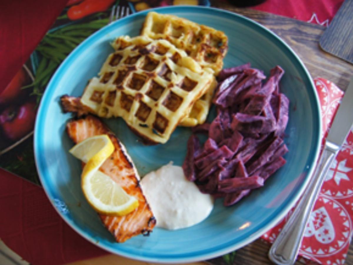 Lachsfilet mit Rote-Bete-Salat und Kartoffelwaffeln - Rezept - Bild Nr. 20