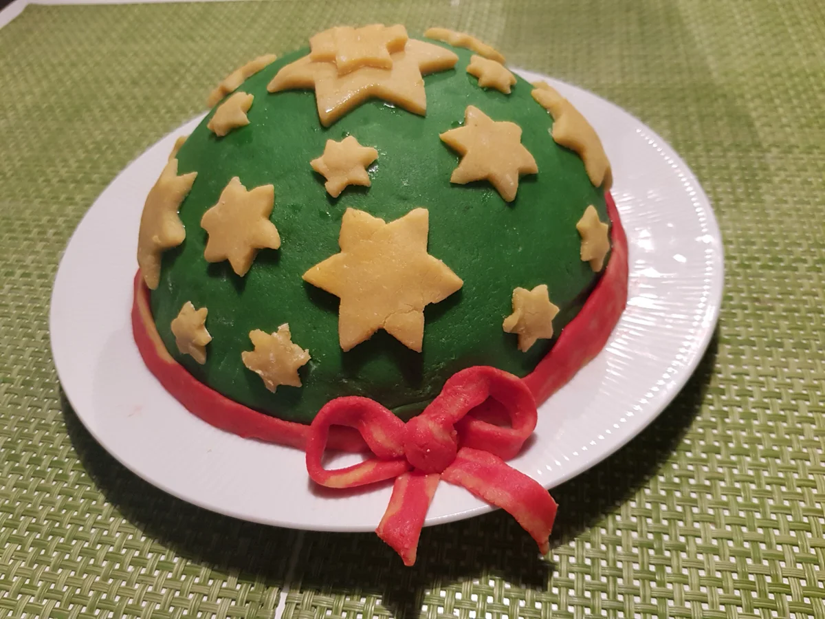 Rezept: Schoko-Marzipan-Kuppel mit Macadamia-Nüssen Bild Nr. 2 Schoko-Marzipan-Kuppel mit Macadamia-Nüssen - Rezept - Bild Nr. 2