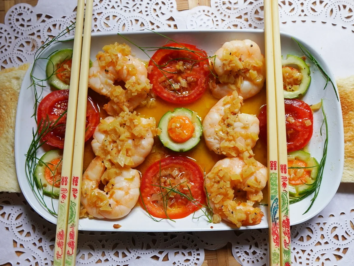 Rezept: Garnelen mit Knoblauch auf thailändische Art Bild Nr. 2 Garnelen mit Knoblauch auf thailändische Art - Rezept - Bild Nr. 2