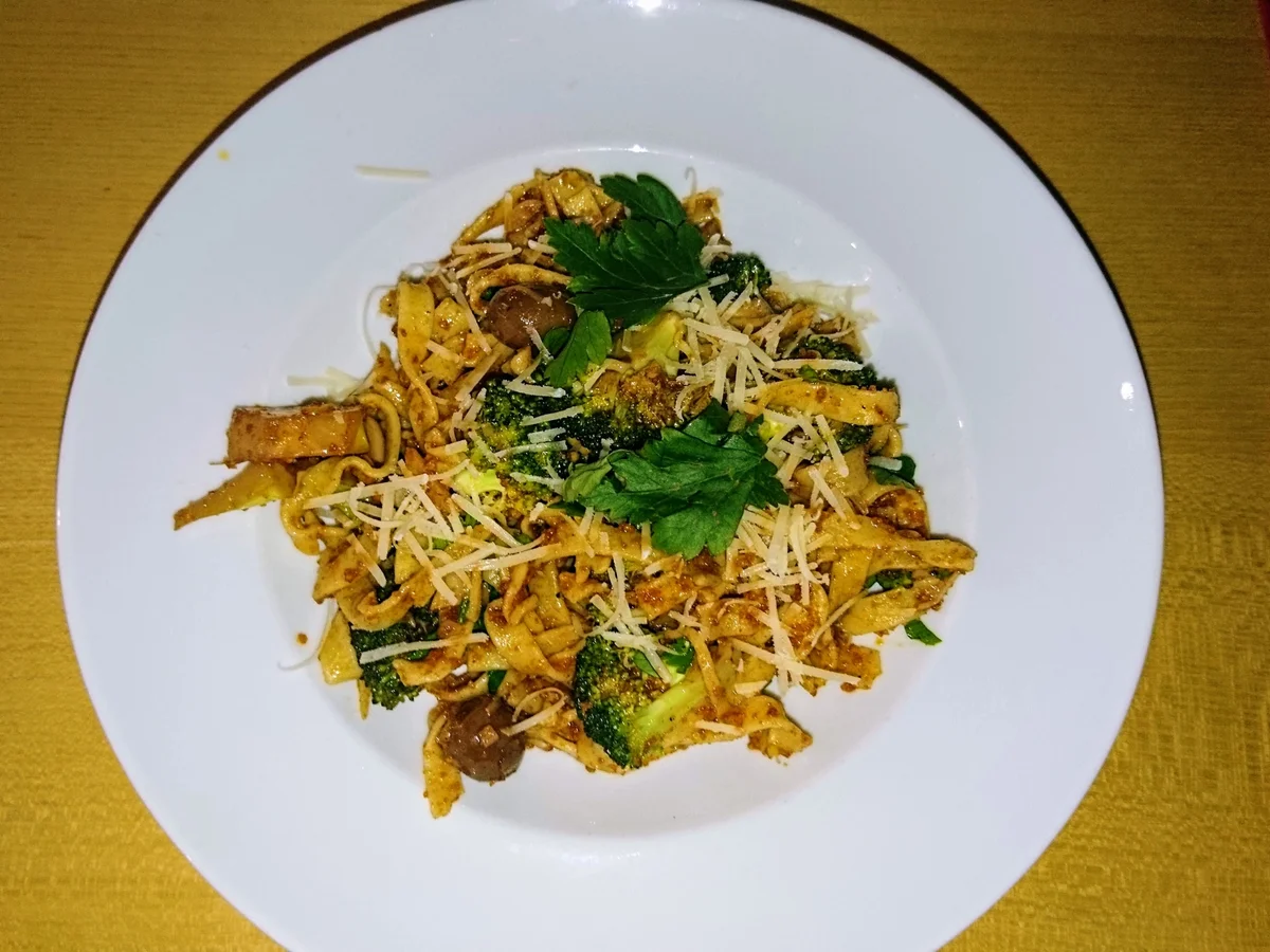 Rezept: Pasta mit Brokkoli - Broccoli alla siciliana Bild Nr. 2 Pasta mit Brokkoli - Broccoli alla siciliana - Rezept - Bild Nr. 2