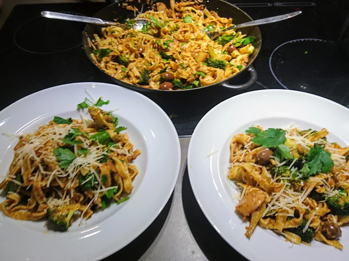 Rezept: Pasta mit Brokkoli - Broccoli alla siciliana Bild Nr. 14 Pasta mit Brokkoli - Broccoli alla siciliana - Rezept - Bild Nr. 14