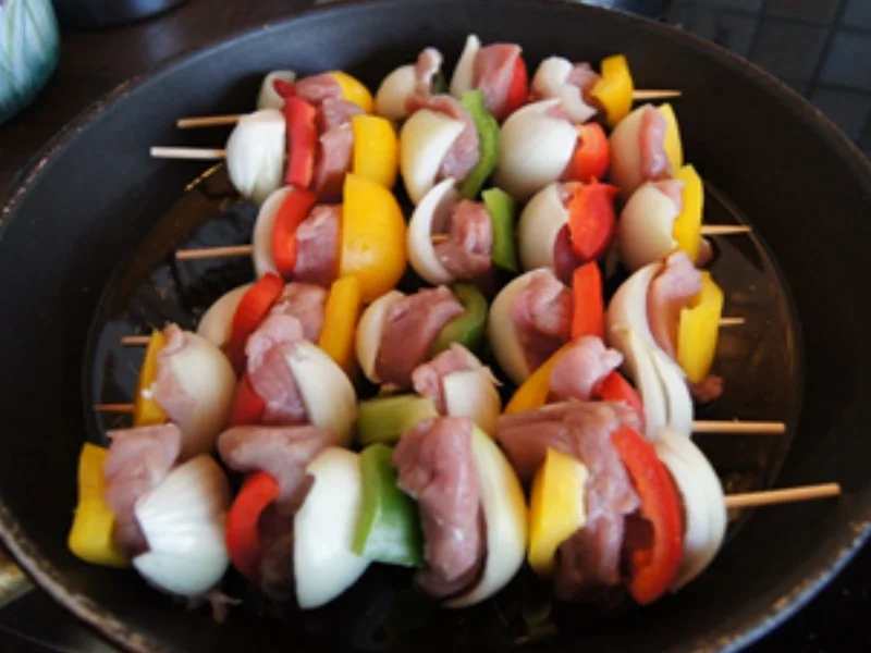 Schweinefilet-Schaschlik mit Paprika-Zwiebel-Mix und selbstgemachter Schaschlik-Sauce - Rezept - Bild Nr. 7