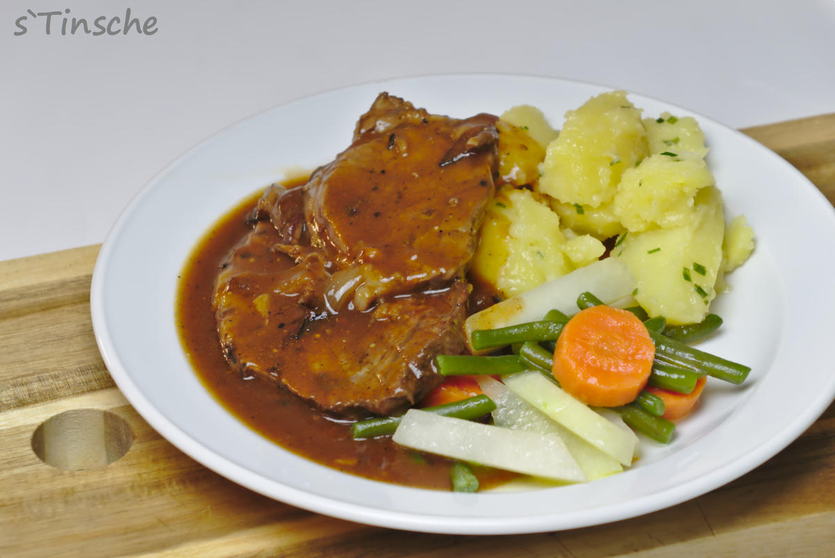 Rinderbraten aus dem Backofen - Rezept mit Bild - kochbar.de