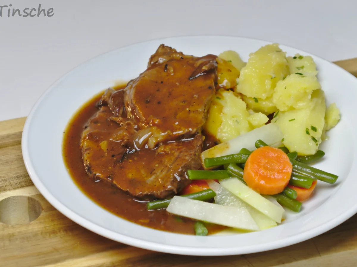Rezept: Rinderbraten aus dem Backofen Bild Nr. 2 Rinderbraten aus dem Backofen - Rezept - Bild Nr. 2