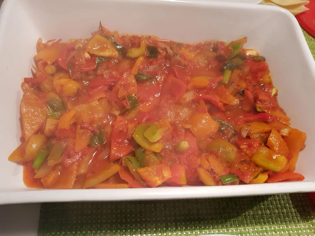 Conchiglioni mit dreierlei Füllung auf Peperonata - Rezept - Bild Nr. 5