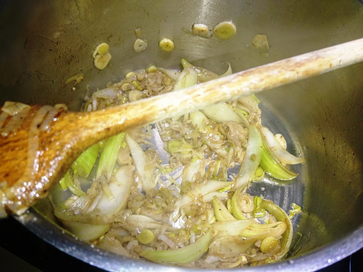 Rezept: Geschmorte Kalbsbäckchen mit Polenta Bild Nr. 5 Geschmorte Kalbsbäckchen mit Polenta - Rezept - Bild Nr. 5