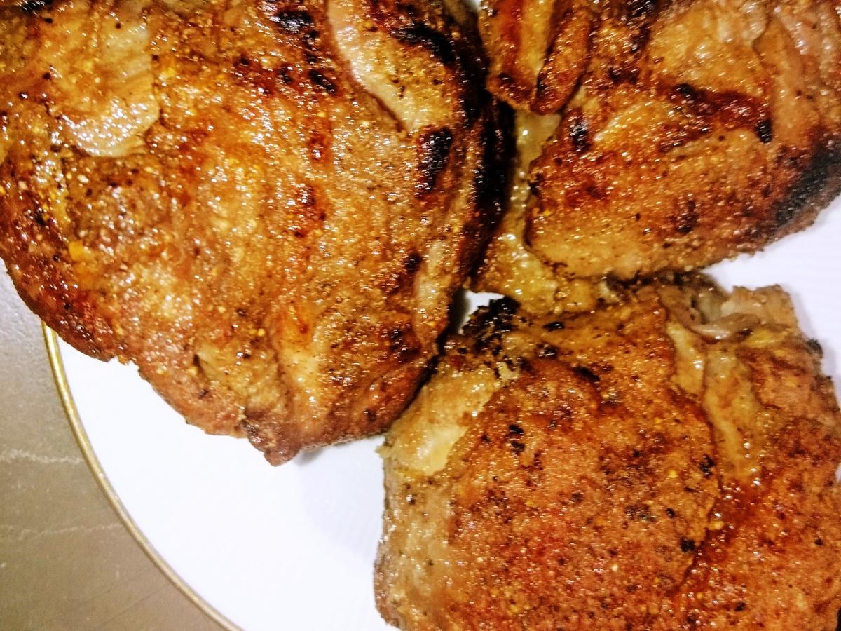Geschmorte Kalbsbäckchen mit Polenta - einfach - von Claton