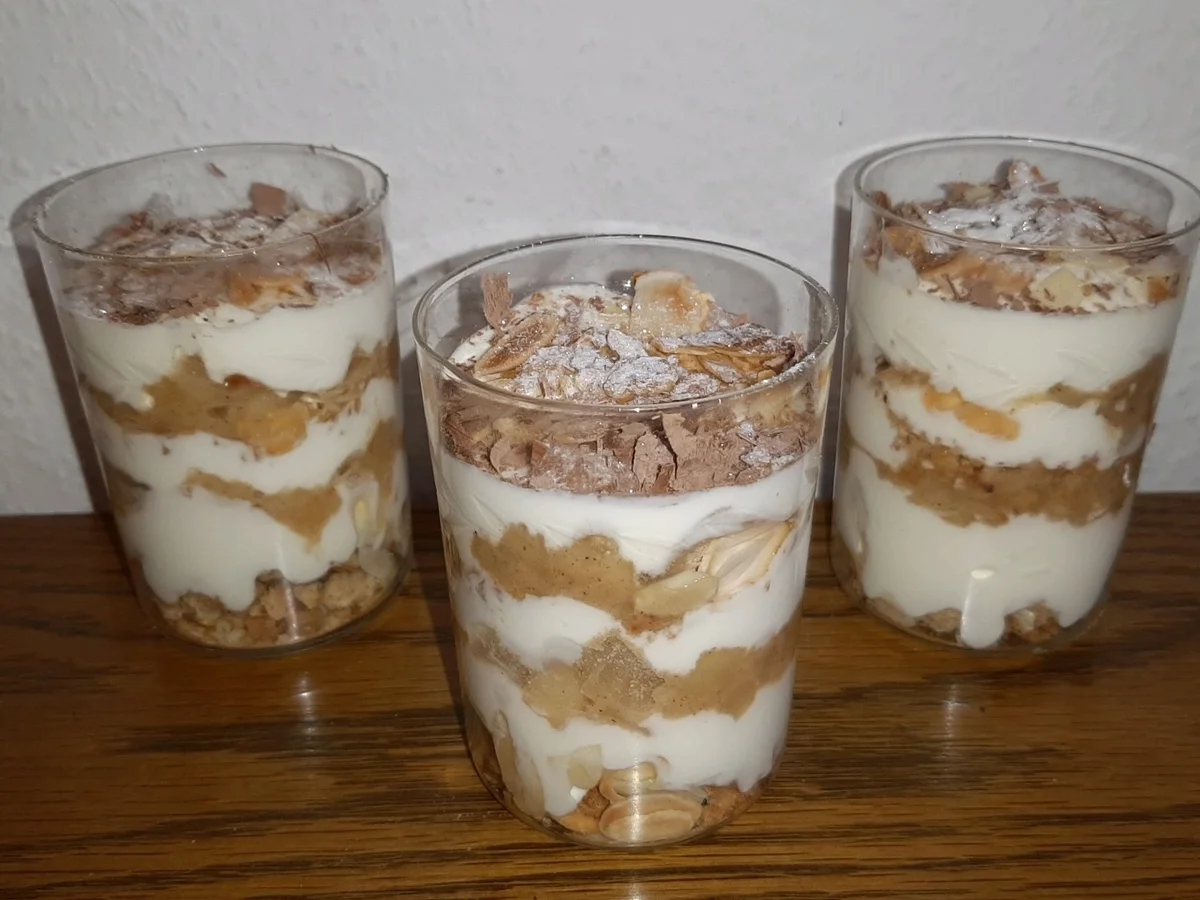 Bratapfel-Schichtdessert - Rezept - Bild Nr. 2