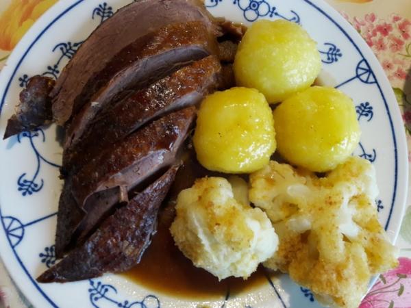 Entenbraten klassisch - Rezept mit Bild - kochbar.de