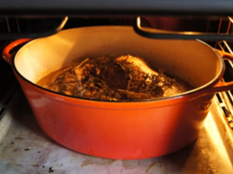 Rezept: Gänsekeulen und Gänsebrust mit Sauce, Rot-kohl süß-sauer und Fränkischen Klößen Bild Nr. 14 Gänsekeulen und Gänsebrust mit Sauce, Rot-kohl süß-sauer und Fränkischen Klößen - Rezept - Bild Nr. 14