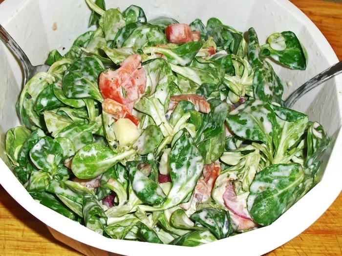 Rezept: Entrecôte mit Salat und Kartoffelecken Bild Nr. 5 Entrecôte mit Salat und Kartoffelecken - Rezept - Bild Nr. 5