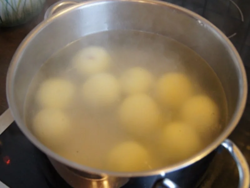 Rezept: Fränkische Mini-Klöße Bild Nr. 6 Fränkische Mini-Klöße - Rezept - Bild Nr. 6