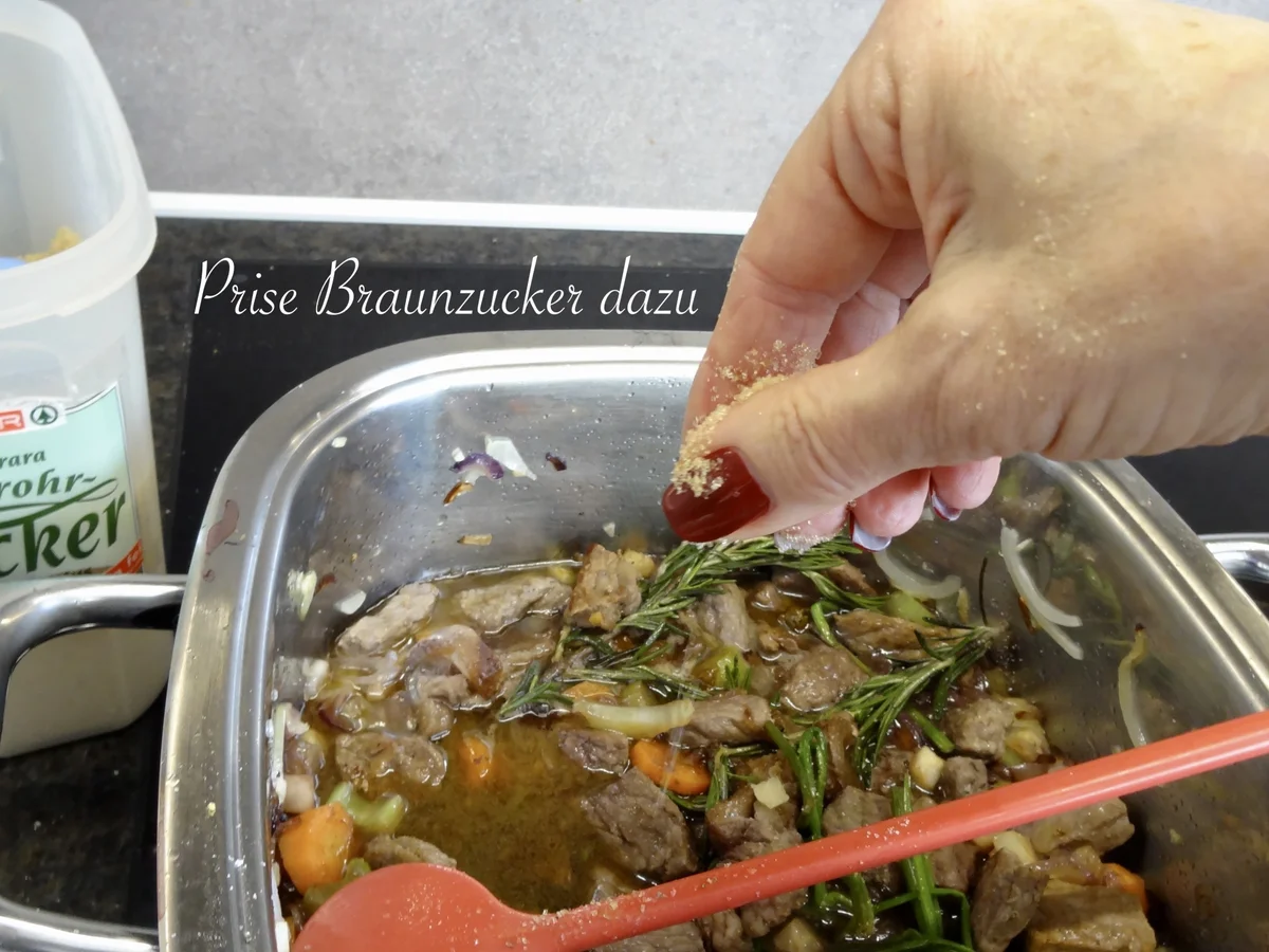 Rezept: Toskanisches Rinds Ragout Bild Nr. 12 Toskanisches Rinds Ragout - Rezept - Bild Nr. 12