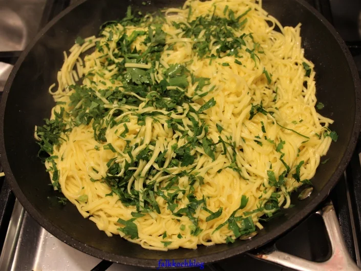 Rezept: argentinische Rotgarnele mit Pasta Bild Nr. 4 argentinische Rotgarnele mit Pasta - Rezept - Bild Nr. 4