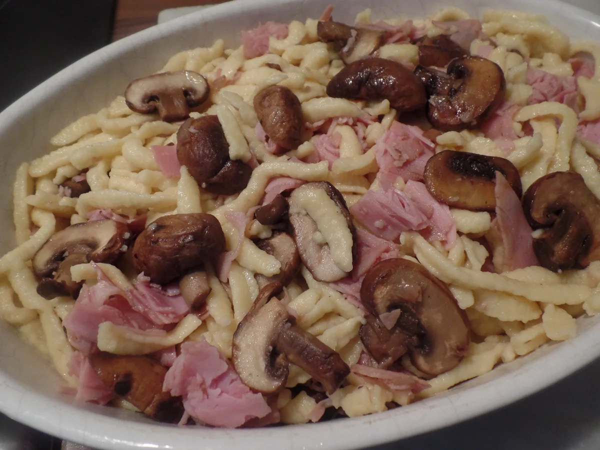 Rezept: Käsespätzle Auflauf Bild Nr. 12368 Käsespätzle Auflauf - Rezept - Bild Nr. 12368