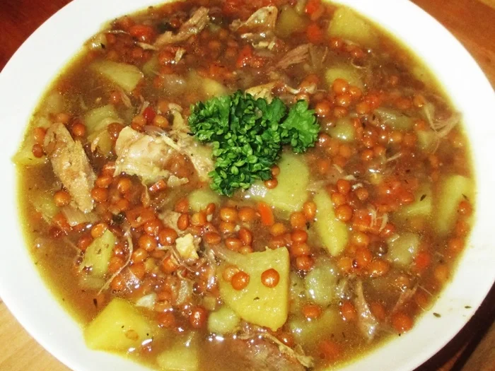 Rezept: Linsentopf mit gebratenen Entenresten-Resteverwertung Bild Nr. 2 Linsentopf mit gebratenen Entenresten-Resteverwertung - Rezept - Bild Nr. 2