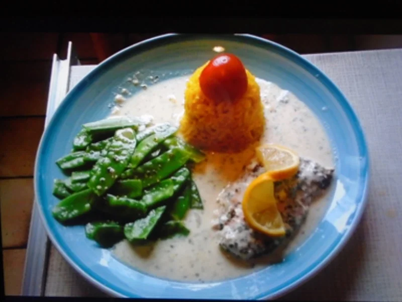 Lachsfilet aus dem Backofen mit Zuckerschoten und Basmatireis - Rezept - Bild Nr. 11