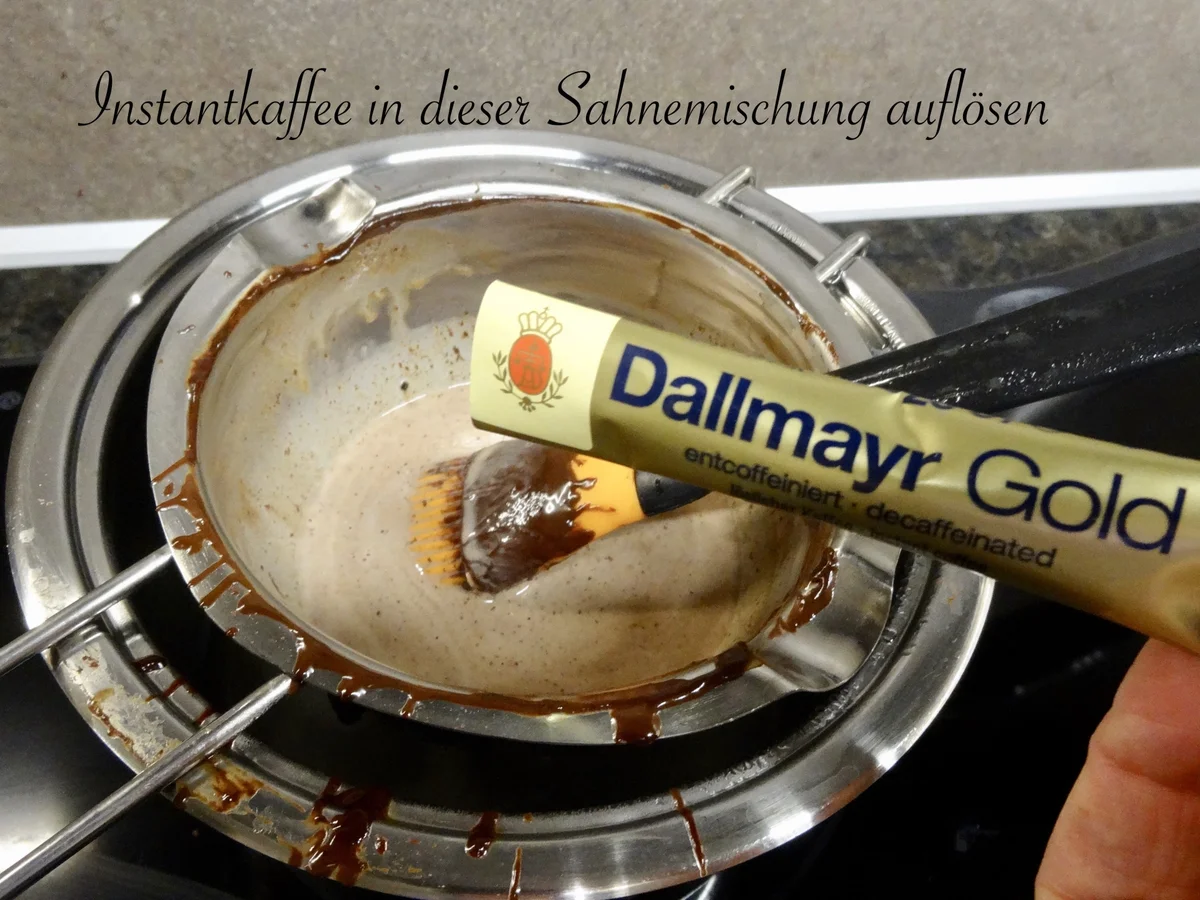 Rezept: Rüdesheimer Eis Törtchen Bild Nr. 10 Rüdesheimer Eis Törtchen - Rezept - Bild Nr. 10