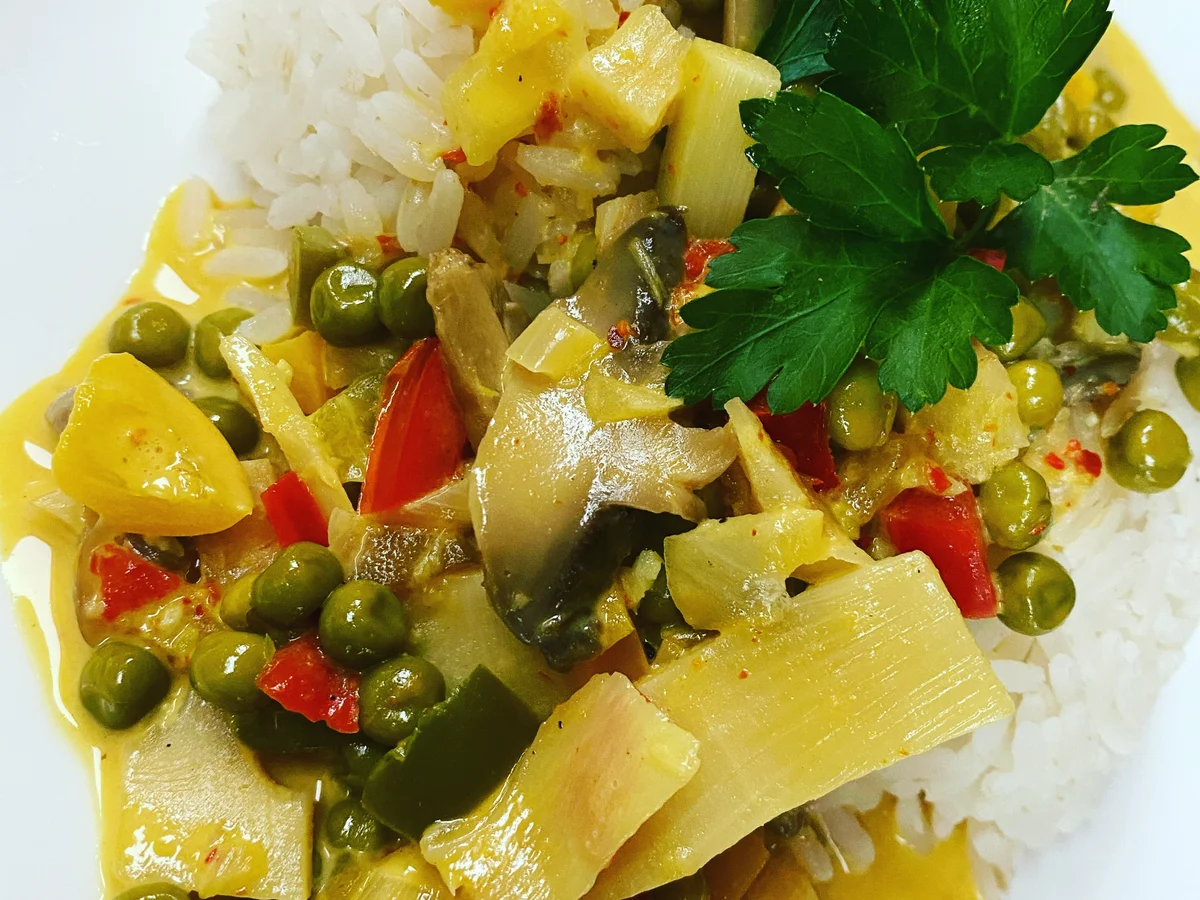 Kokuss-Curry-Mango Soße mit Reis Vegan oder mit Fleisch - Rezept - Bild Nr. 3