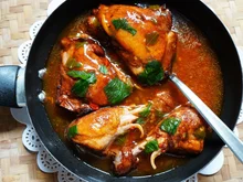 Hühnerschenkel in roter Currysauce - Rezept - Bild Nr. 2