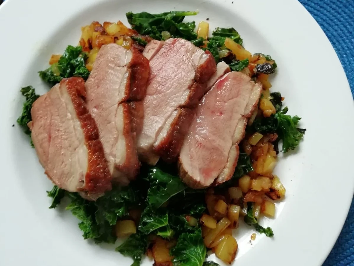 Rezept: Entenbrust mit Grünkohl Bild Nr. 2 Entenbrust mit Grünkohl - Rezept - Bild Nr. 2