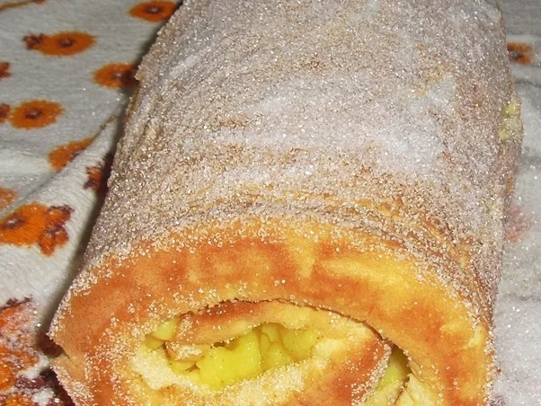 Rezept: Biskuitrolle gefüllt mit Vanillepudding = kochbar Challenge 01.0 (Januar2021) Bild Nr. 3 Biskuitrolle gefüllt mit Vanillepudding = kochbar Challenge 01.0 (Januar2021) - Rezept - Bild Nr. 3