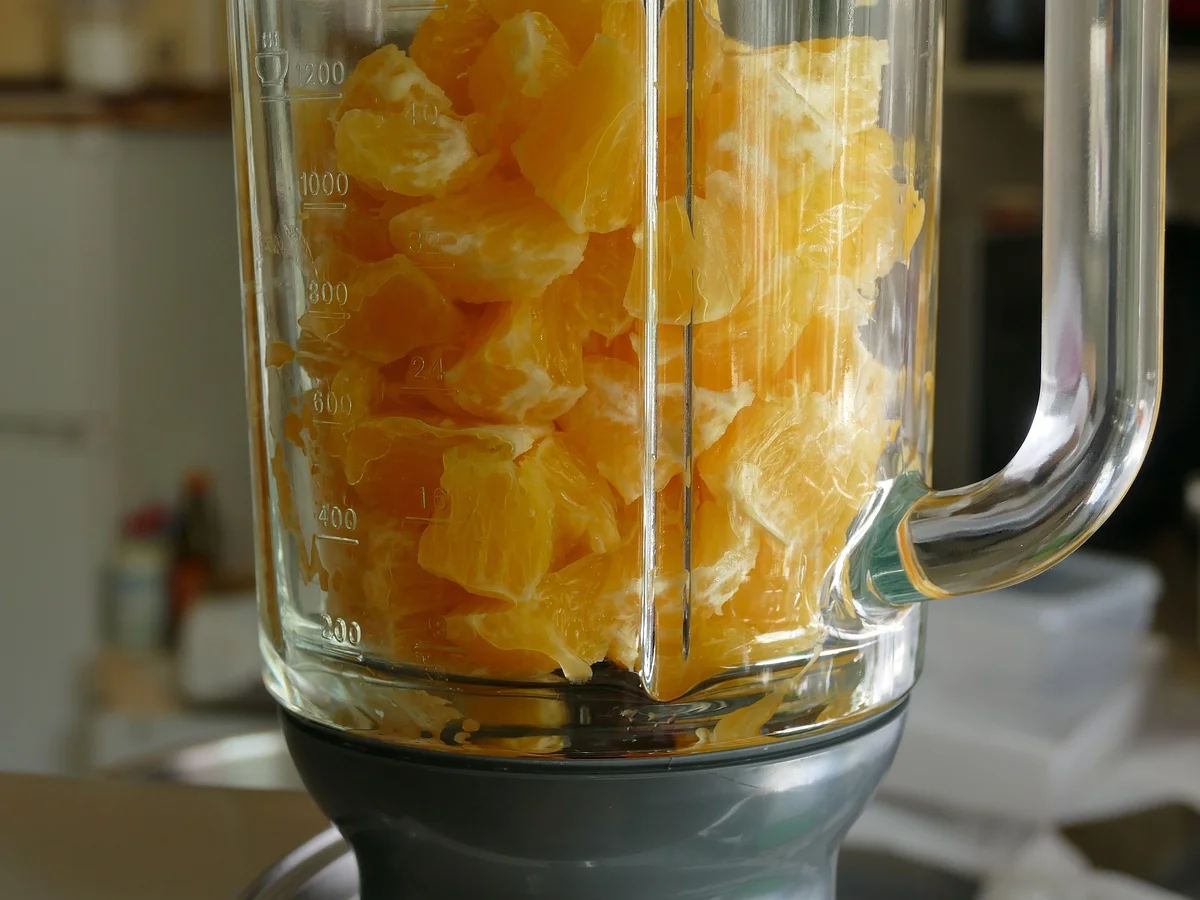 Rezept: Orangen-Hagebutten-Konfitüre mit Ingwer Bild Nr. 6 Orangen-Hagebutten-Konfitüre mit Ingwer - Rezept - Bild Nr. 6