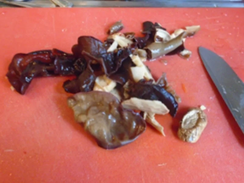 Rezept: Chop-Suey-Nudeln Bild Nr. 11 Chop-Suey-Nudeln - Rezept - Bild Nr. 11