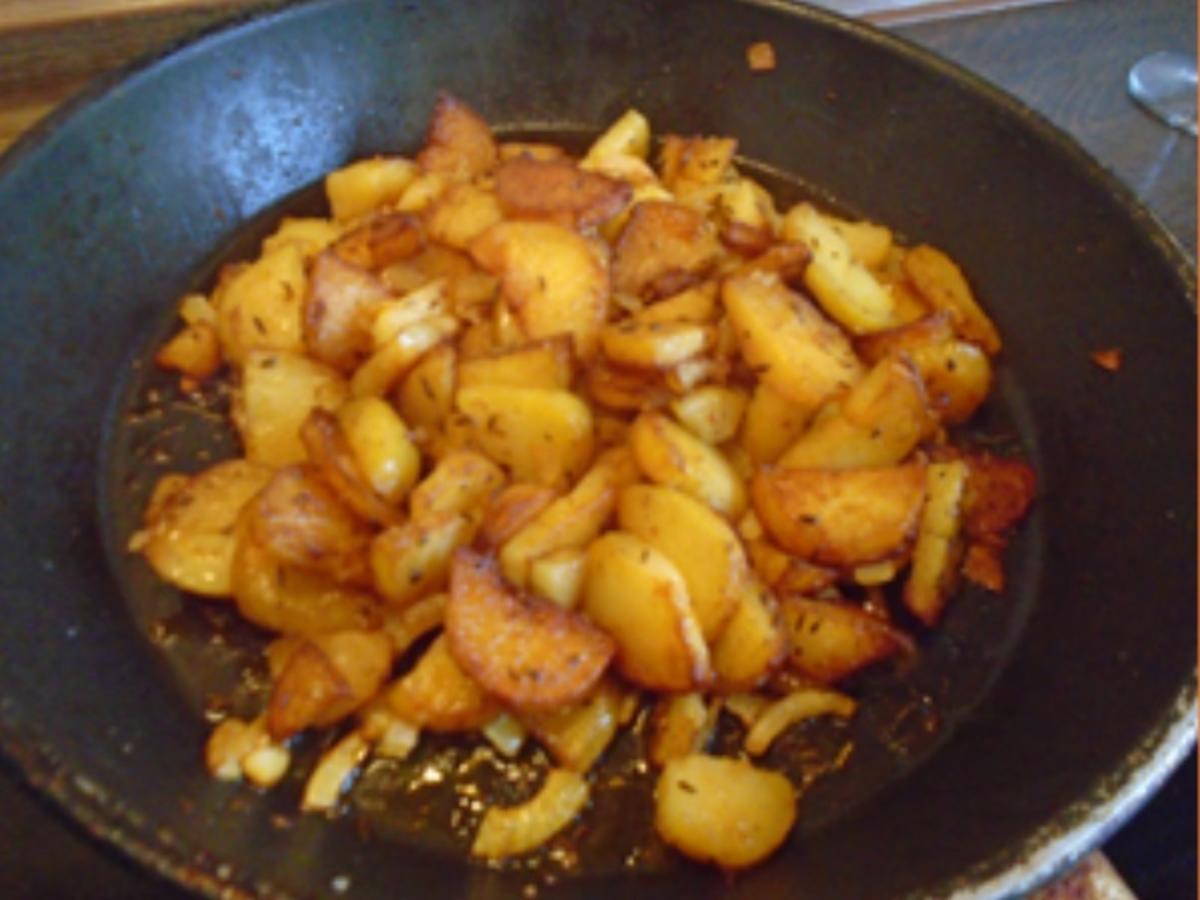 Schweinshaxen-Sülze mit herzhaften Bratkartoffeln - Rezept - Bild Nr. 19