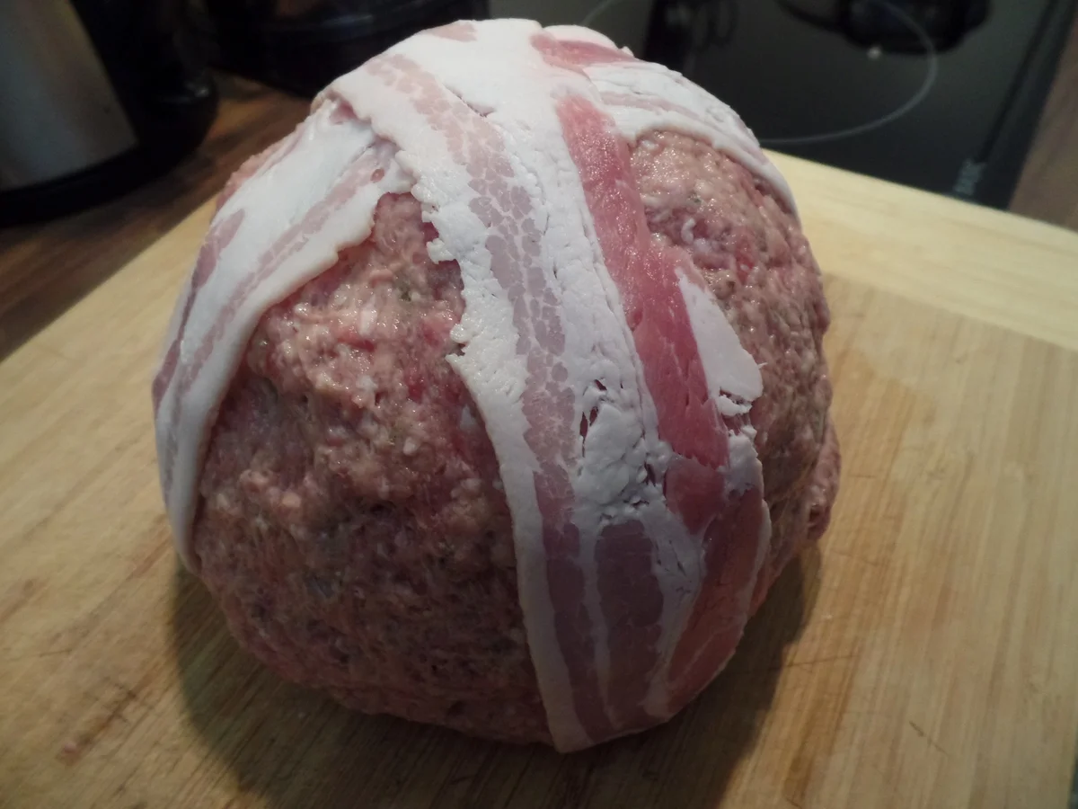 Rezept: Blumenkohl-Bombe mit Bratkartoffeln Bild Nr. 12428 Blumenkohl-Bombe mit Bratkartoffeln - Rezept - Bild Nr. 12428