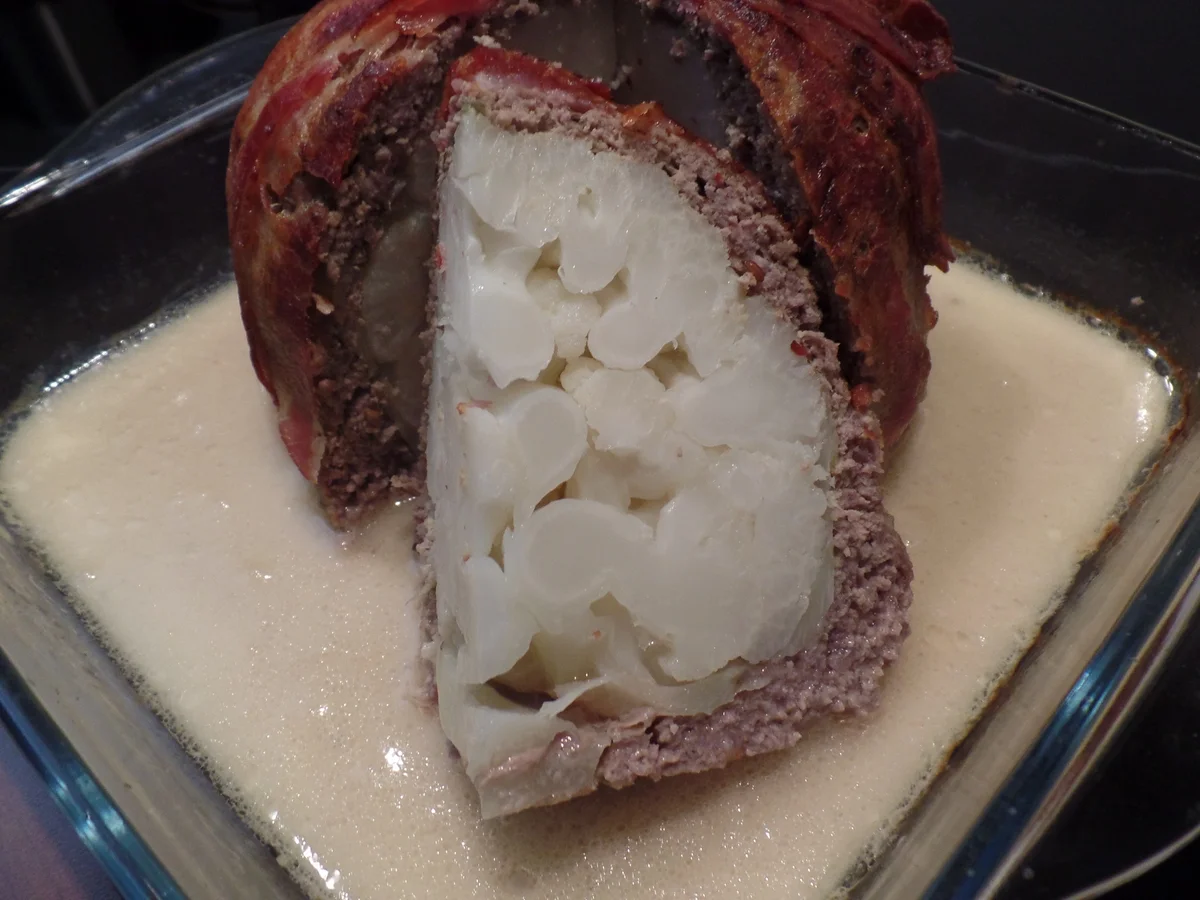 Rezept: Blumenkohl-Bombe mit Bratkartoffeln Bild Nr. 12434 Blumenkohl-Bombe mit Bratkartoffeln - Rezept - Bild Nr. 12434