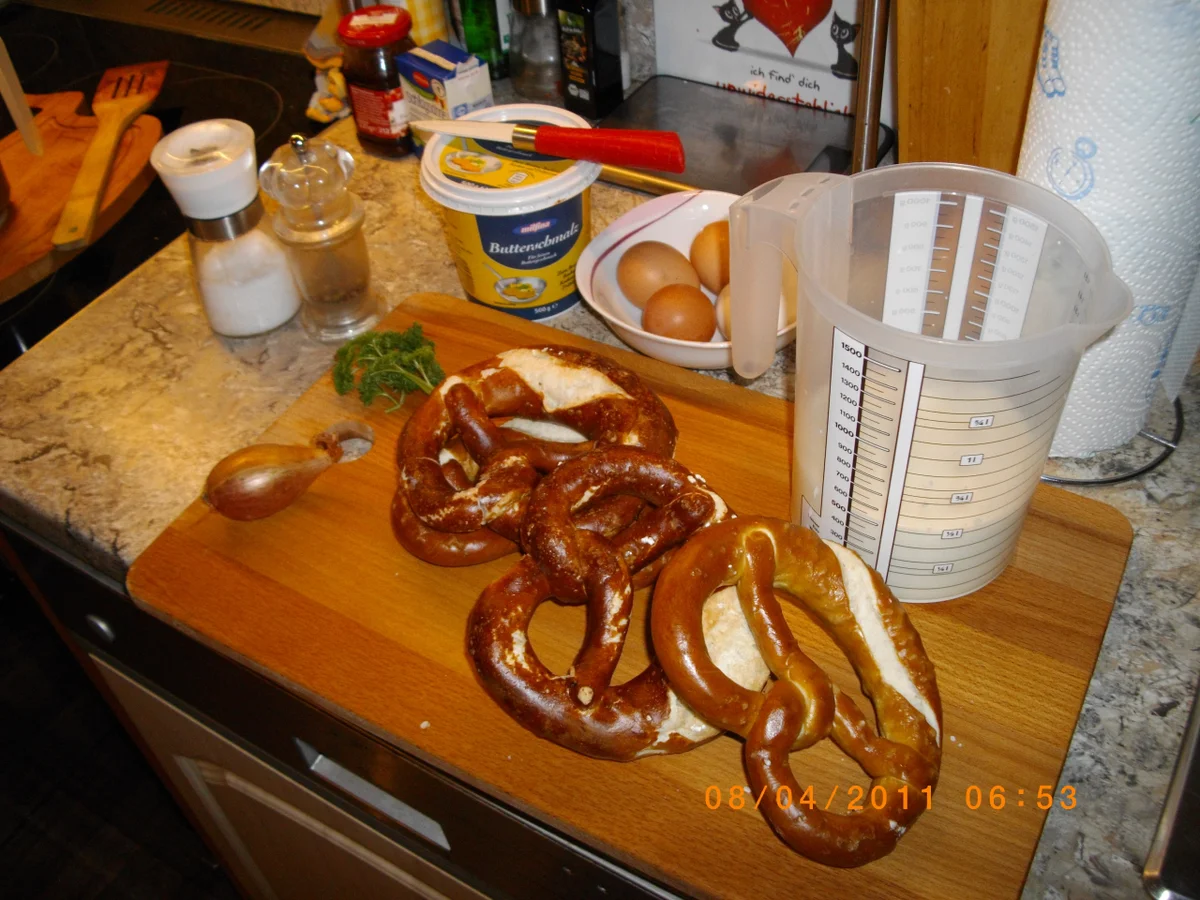 Brezengugelhupf - Rezept - Bild Nr. 2