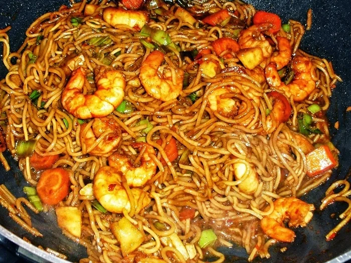 Mie-Nudeln mit Garnelen asiatisch - Rezept - Bild Nr. 3